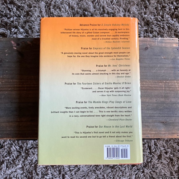 A Simple Habana Melody by Oscar Hijuelos - First Edition 2002 Hardcover - Great! - Picture 3 of 11